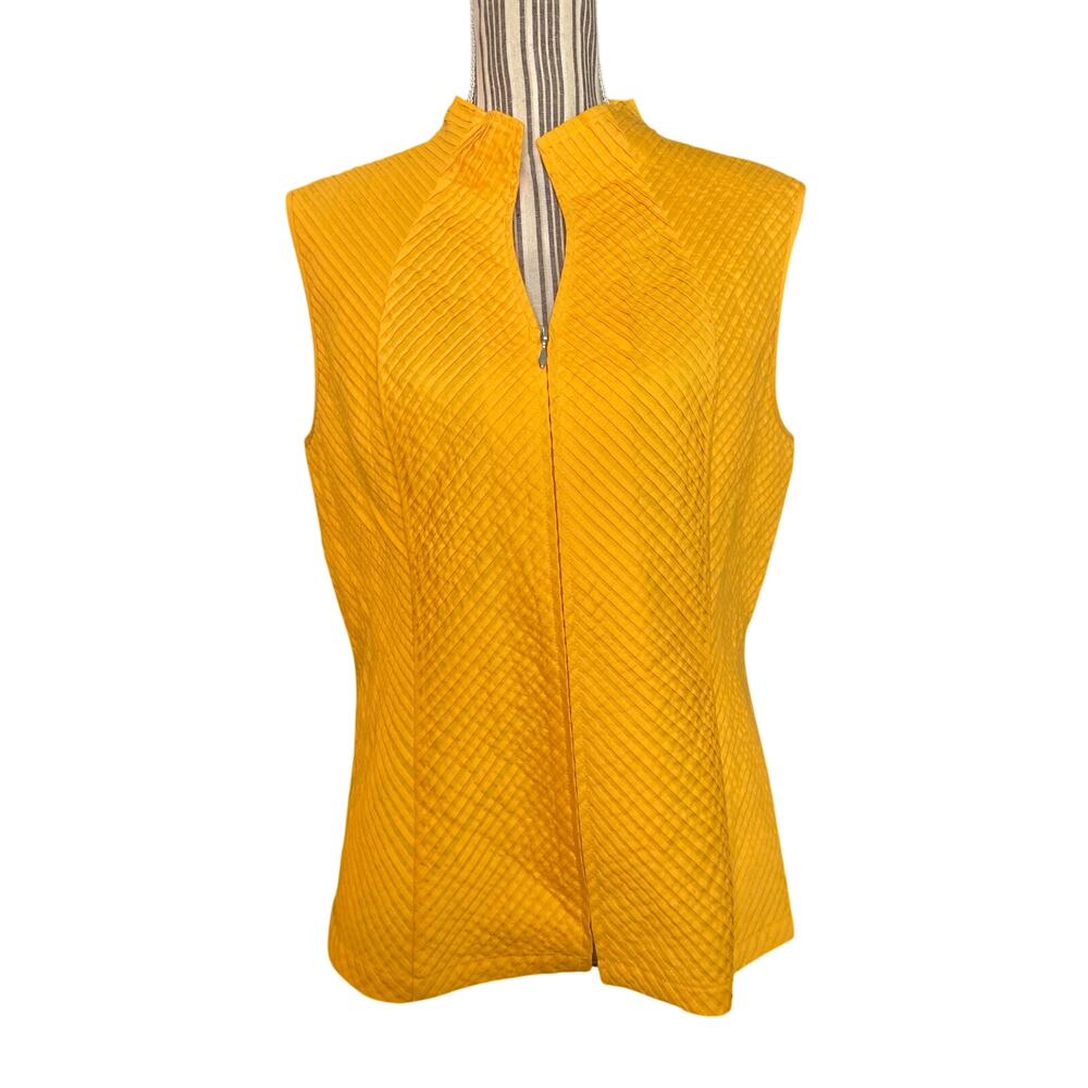 NWT Nexx golden yellow sleeveless sip front blouse